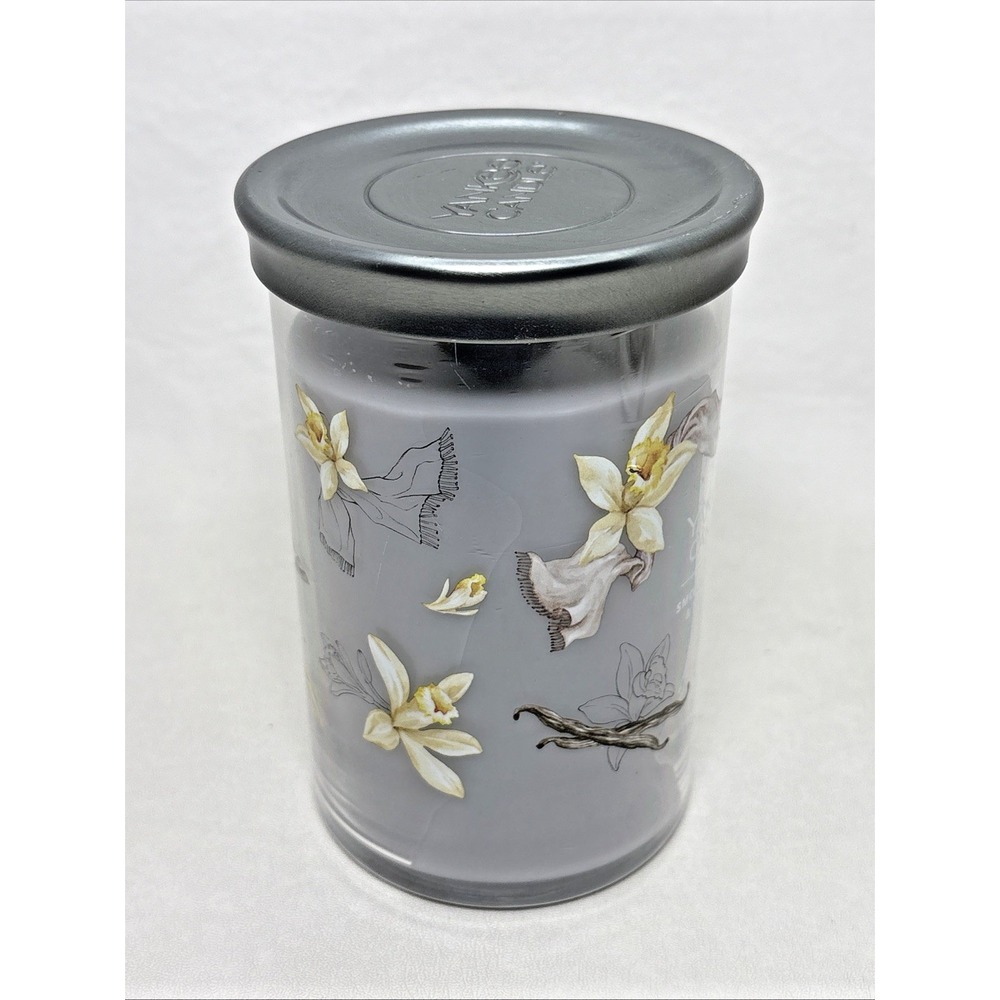 Yankee Candle Smoke Vanilla & Cashmere 20 Oz Retired Fragrance Two Wick - Picture 4 of 9